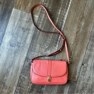 Michael Kors Charlton Small Crossbody bag in pink grapefruit pebbled leather